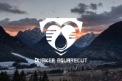 Dusker SquareCut font download