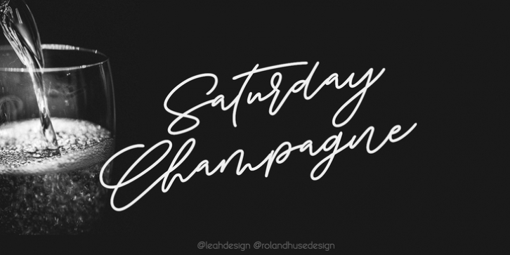 Saturday Champagne font preview