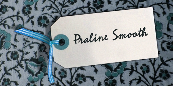 Praline Smooth font preview