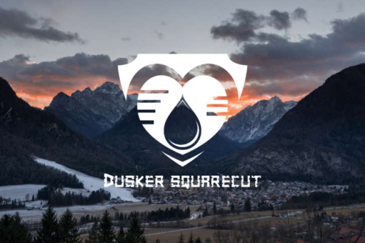 Dusker SquareCut font preview