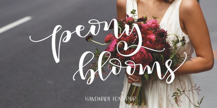 Peony Blooms font preview